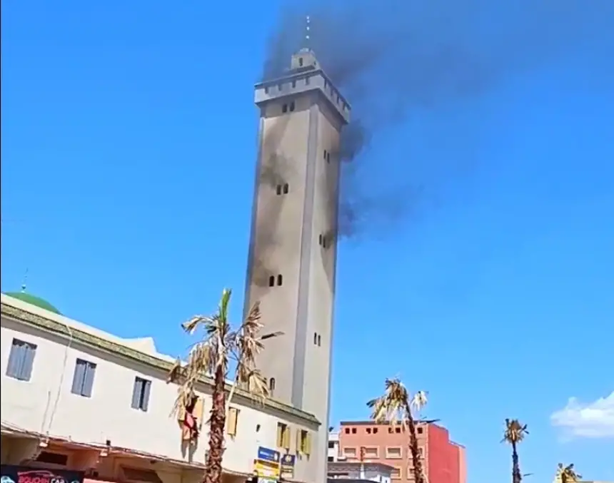 اندلاع حريق بصومعة مسجد في بركان يستنفر السلطات